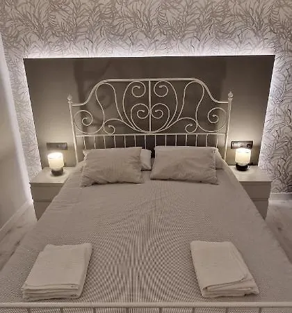 Rincon De Frey - Renovado Centro 4/6 Pax, Wifi شقة *