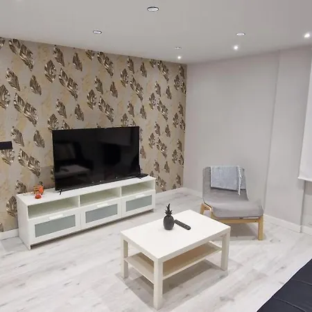 Rincon De Frey - Renovado Centro 4/6 Pax, Wifi شقة خيخون